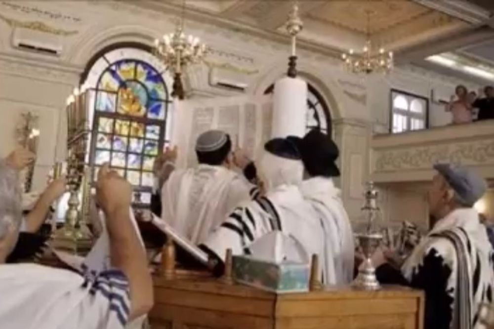 OVAKVOG NEPOŠTOVANJA NEMA NIGDE! Sinagoga u Marseju prodata grupi koja od nje pravi dzamiju!
