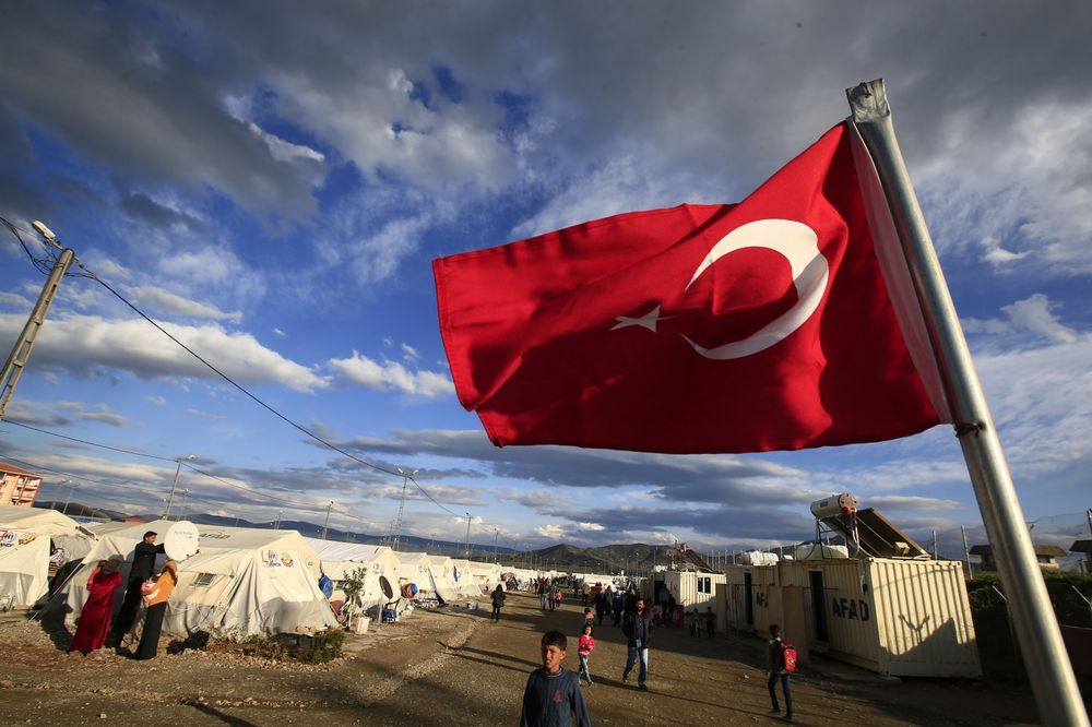 HJUMAN RAJTS VOČ: Turski graničari pucaju na izbeglice i tuku ih!
