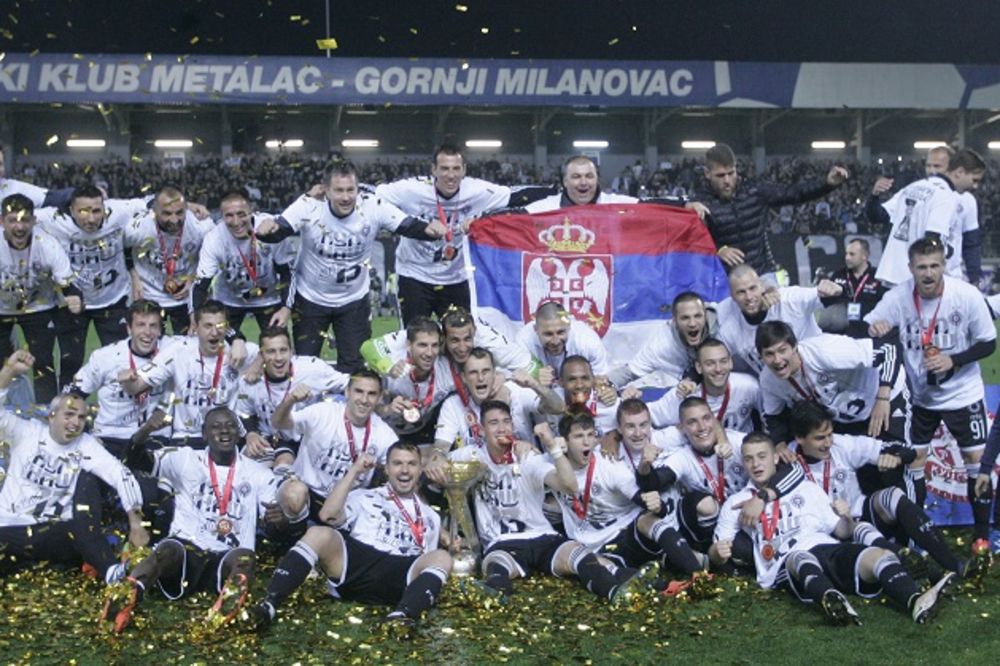 (VIDEO) CRNO-BELI SPASLI SEZONU: Fudbaleri Partizana pobedom nad Javorom 13. put osvojili Kup
