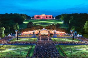 TRADICIJA SE NASTAVLJA: Besplatan koncert Bečke filharmonije u Šenbrunu!