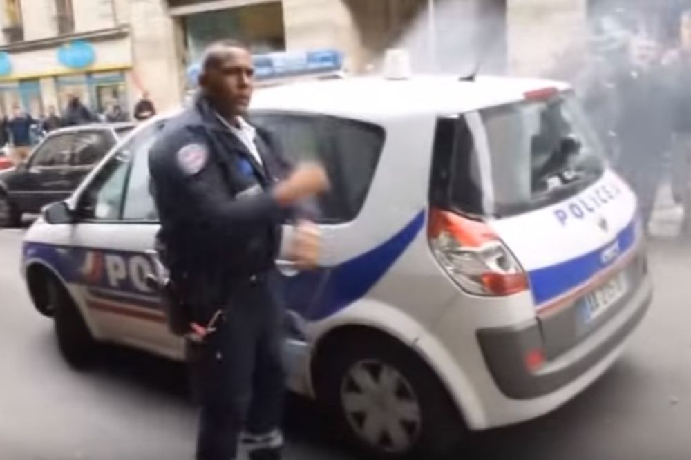 (VIDEO) NJEGA SU NAZVALI KUNG FU POLICAJAC: Kad vidite koliko je hrabar, shvatićete i zašto