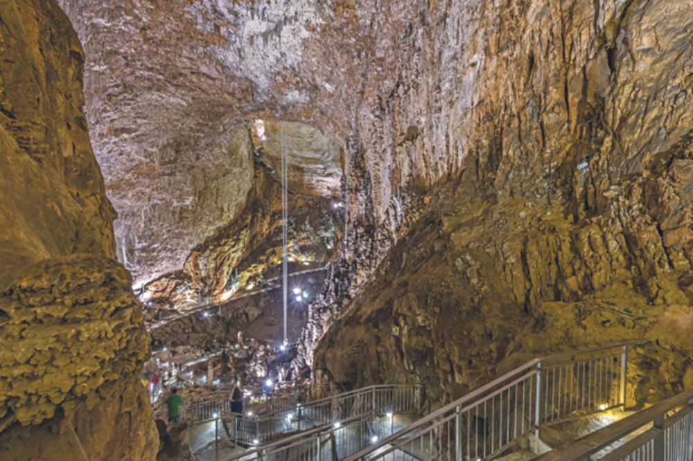 ATRAKCIJA: Ginisova pećina koja ostavlja bez daha