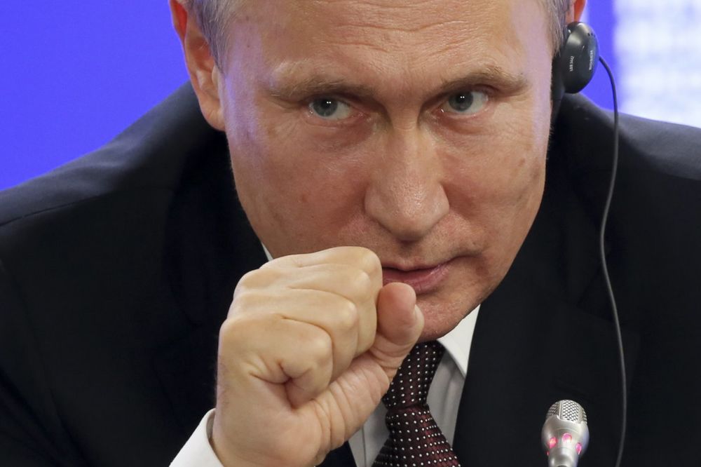 BESNI HLADNI RAT, PUTINOV KONTRAUDAR: Rusija proteruje 755 američkih diplomata!