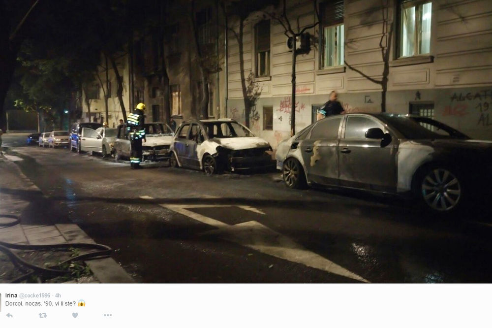 HAOS U CENTRU BEOGRADA: Zapalio se auto, vatra oštetila još 3 vozila