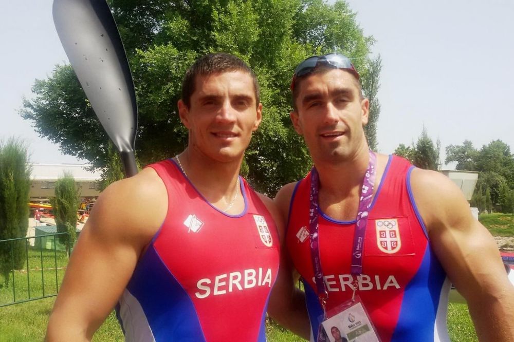 ŠAMPIONI EVROPE: Grujić i Novaković osvojili zlatnu medalju na 200 metara