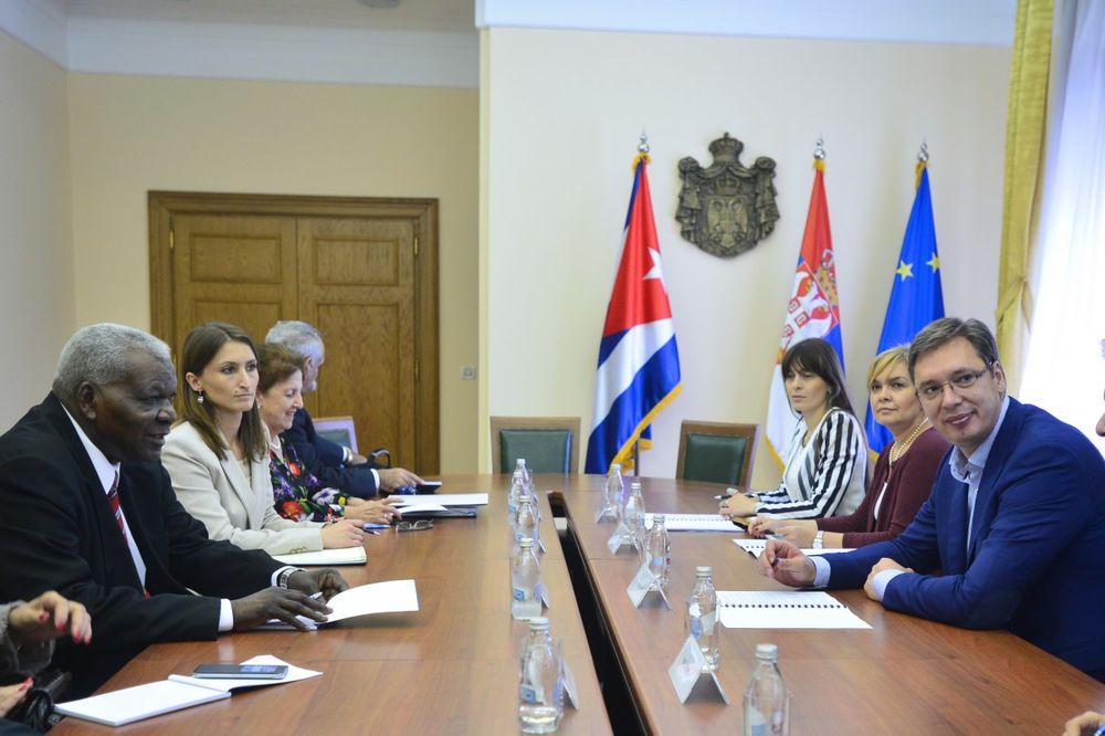 BLIŽA SARADNJA PARLAMENATA DVEJU DRŽAVA: Vučić se sastao sa predsednikom kubanske Skupštine