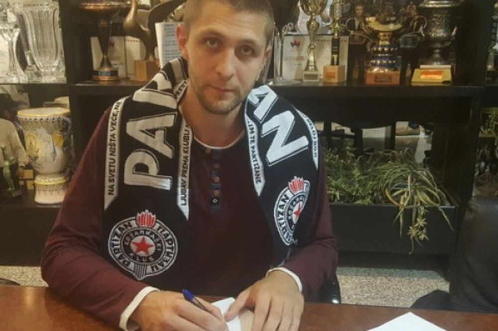 ZADUŽIO DRES SA BROJEM 13: Đorđe Majstorović je novi košarkaš Partizana
