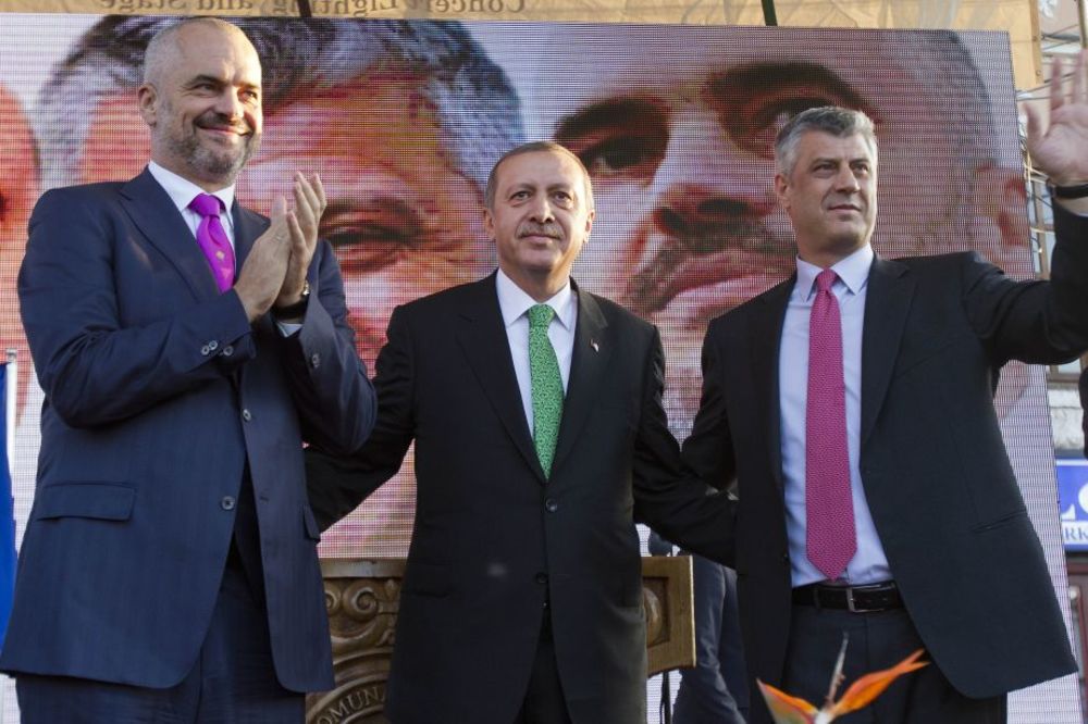 (FOTO) OPASNE AMBICIJE: Ovo su Erdoganovi planovi za Balkan