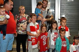 Crvena zvezda ugostila desetočlanu porodicu iz Kragujevca