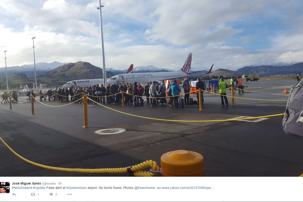 PANIKA NA NOVOM ZELANDU: Evakuisan aerodrom zbog dojave o bombi