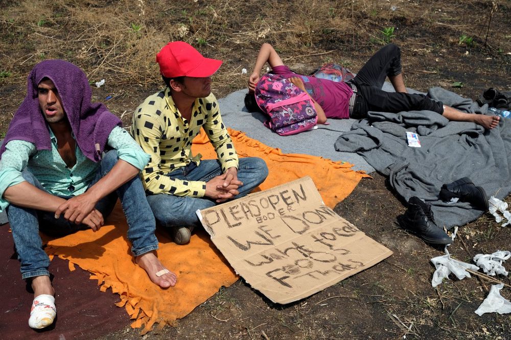 KRAJ DRAME NA HORGOŠU: Migranti prekinuli štrajk glađu i svi traže azil u Srbiji