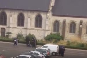 (VIDEO) Ovako su specijalci likvidirali teroristu koji je zaklao francuskog sveštenika!