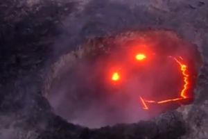 (VIDEO) FENOMENALAN PRIZOR: Vulkan se probudio, a lava se svima nasmejala!