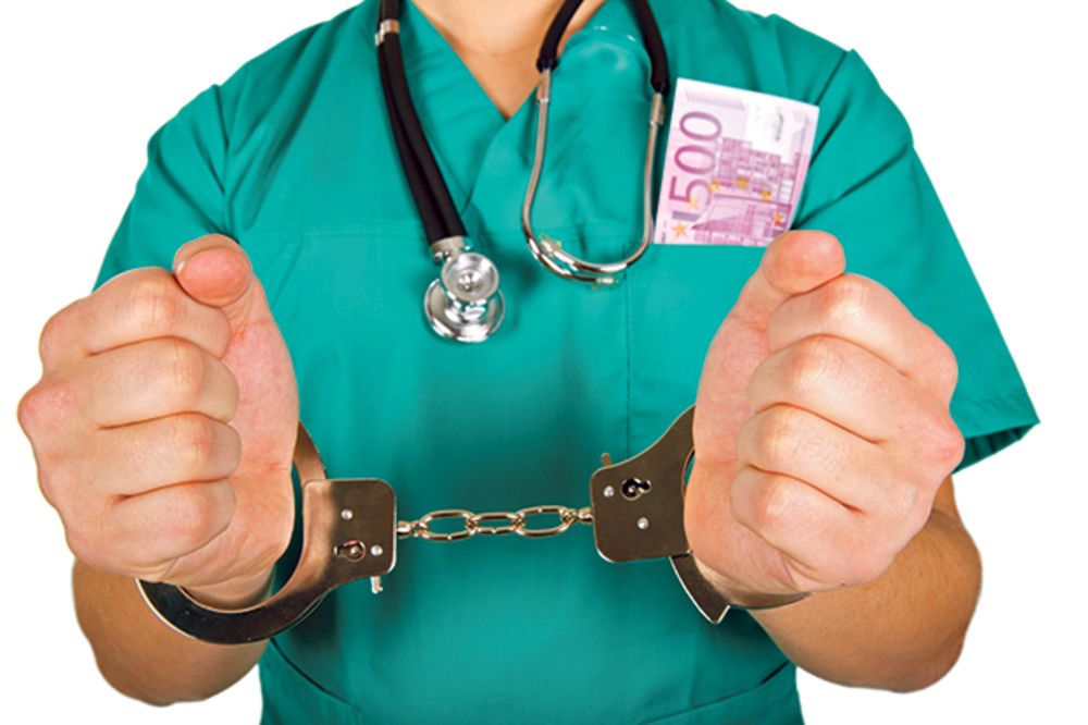 KRADUCKAO: Oftalmolog pacijentima otimao 500 evra