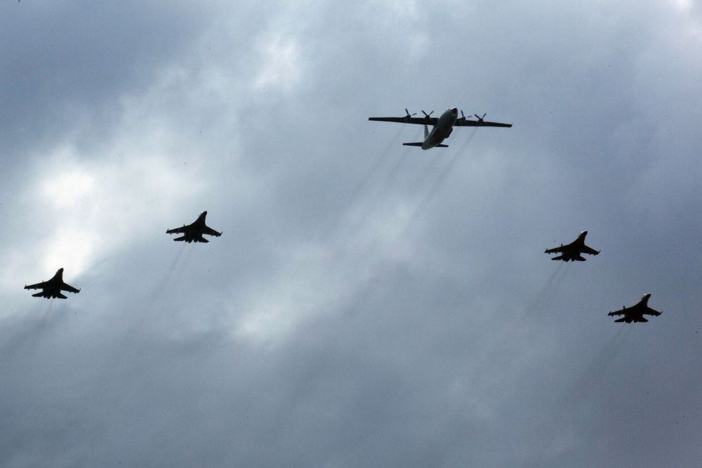 KINEZI OPET ZVECKAJU ORUŽJEM: Poslali bombardere u "borbene patrole" oko spornih ostrva