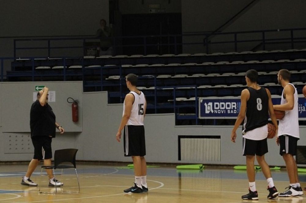 DŽIKIĆ BROJAO DO 11: Počele pripreme košarkaša Partizana