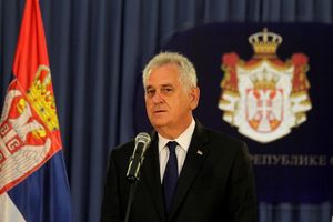 TOMA SE KANDIDUJE, NE ČEKA SNS: Predsednik odlučan da ostane na Andrićevom vencu