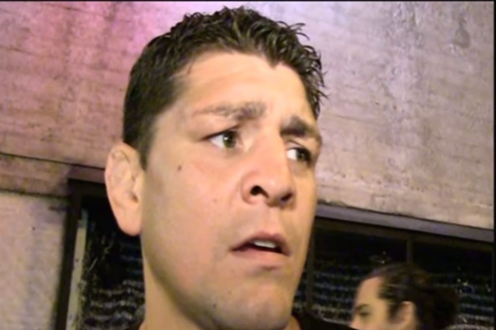 (VIDEO) NISU ZNALI DA JE BORAC: UFC šampion prebio četvoricu napadača