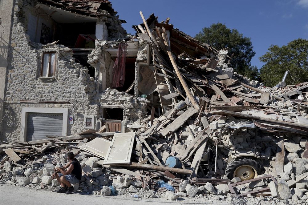 ZEMLJA SE NE SMIRUJE: U Italiji novi zemljotres jačine 4,4 Rihtera!