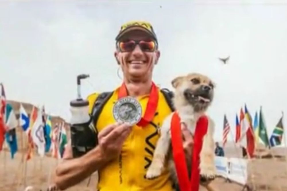 (VIDEO) NERASKIDIVA LJUBAV Britanski ultramaratonac našao psa-lutalicu kojeg je izgubio marta u Kini
