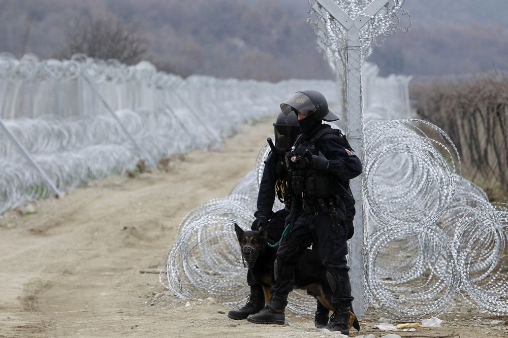ČEŠKA DO KRAJA MESECA ŠALJE 15 POLICAJACA U SRBIJU: Pojačanje za borbu protiv ilegalne migracije