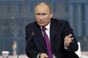 (VIDEO) DOKUMENTARAC ZA 9 DANA VIDELO 8 MILIONA: Putin otvorio dušu i priznao kako je podigao Rusiju