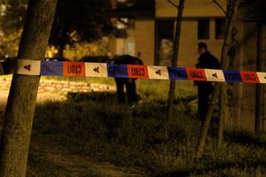 MEŠTANI ŠOKIRANI: Čačanin (37) pronađen mrtav u automobilu ispred Lovačkog doma
