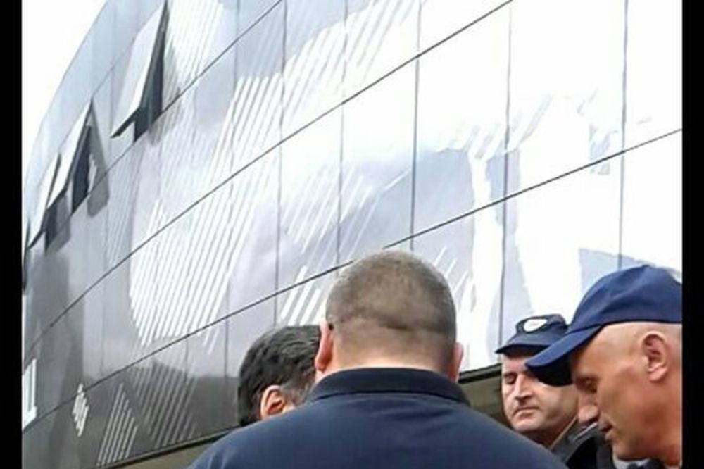 VULETIĆ NIJE IMAO KARTU: Obezbeđenje nije pustilo predsednika Nadzornog odbora Partizana na stadion