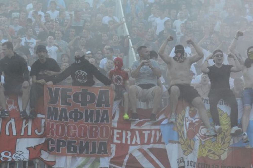 DELIJE PONOVO POSLALE PORUKU: UEFA mafija, Kosovo je Srbija