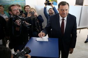 DODIK: Neće Izetbegović određivati dan nastanka naše Republike Srpske