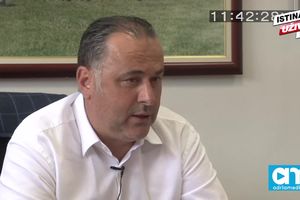 (KURIR TV) Pogledajte ekskluzivni razgovor sa Grofom Božovićem iz njegove kancelarije