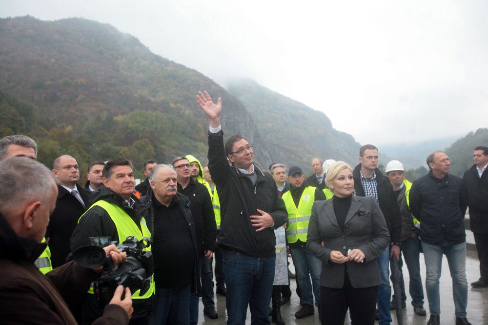 (FOTO) VLADA NASTAVLJA SA AKTIVNOSTIMA U NIŠU Vučić: Sledeće godine završavamo Koridor 10