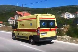 OČAJNIČKA BORBA ZA ŽIVOT DETETA U KOMI: Dečak (9) pao s petog sprata zgrade u Splitu
