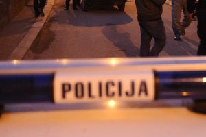 KRVAVA NOĆ U BEOGRADU: Upucan muškarac završio na reanimaciji, četiri saobraćajke...