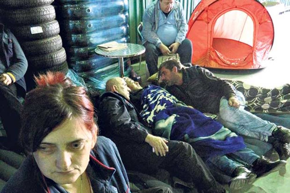 BEZ REŠENJA: Neizvesna invalidska penzija - epilog jednomesečnog štrajka glađu u Zastavi INPRO