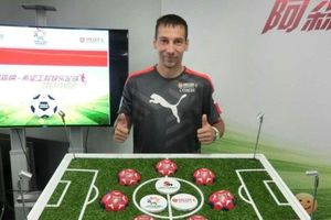 KAKVO PRIZNANJE Srbin stvara asove Arsenala