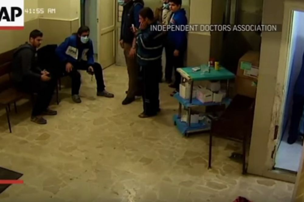 (UZNEMIRUJUĆE) SVE NESTALO U PRAŠINI: Objavljen snimak bombardovanja bolnice u Alepu