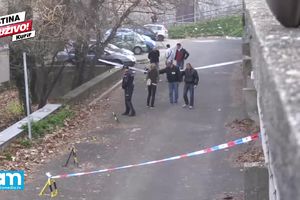 (KURIR TV) NAPAD U VOJVODE STEPE: Muškarac izboden nožem u parkiću