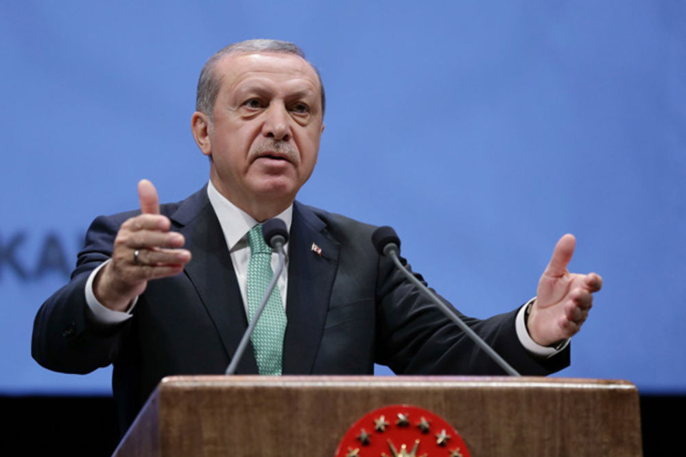 ERDOGAN: Turske snage su u Siriji da bi srušile tiranina Asada