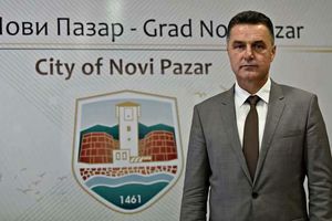 PREKIPELO MU: Gradonačelnik Novog Pazara tužiće Zukorlića za optužbe i uvrede