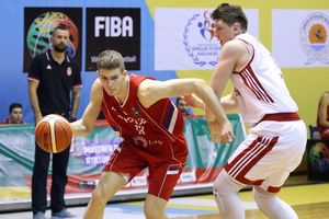 DEBAKL ORLIĆA NA EP: Rusi pregazili srpske košarkaše! Naši juniori ubacili 13 poena za poluvreme!
