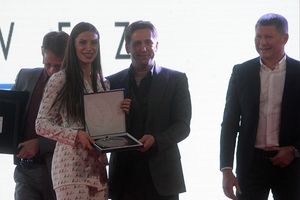PRIZNANJE I ZA KURIR: Atletski savez proglasio Ivanu Španović i Mihaila Dudaša najboljima u 2016.