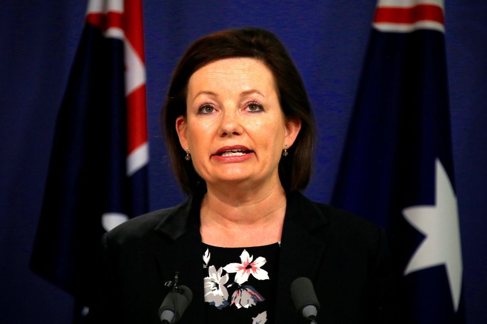 U MEĐUVREMENU U AUSTRALIJI: Ministarka dala ostavku jer je državnim parama platila putovanje!