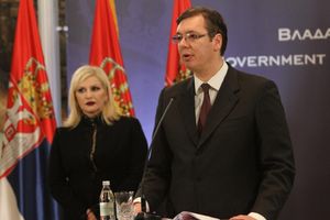 ZORANA MIHAJLOVIĆ: Za vučja vremena treba nam Vučić