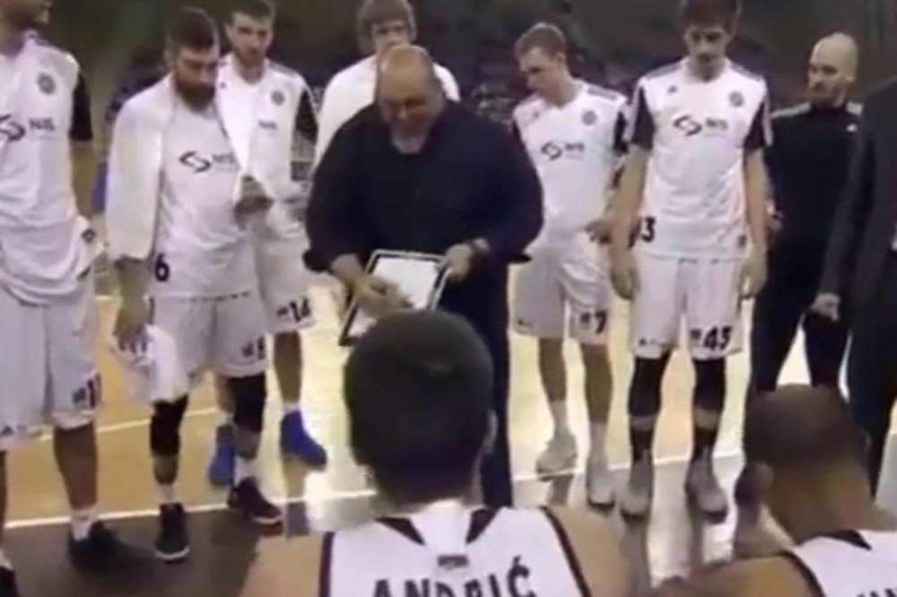 (VIDEO) DŽIKIĆ LJUT KAO RIS: Evo kako izgleda kada trener Partizana zagrmi na tajm-autu!