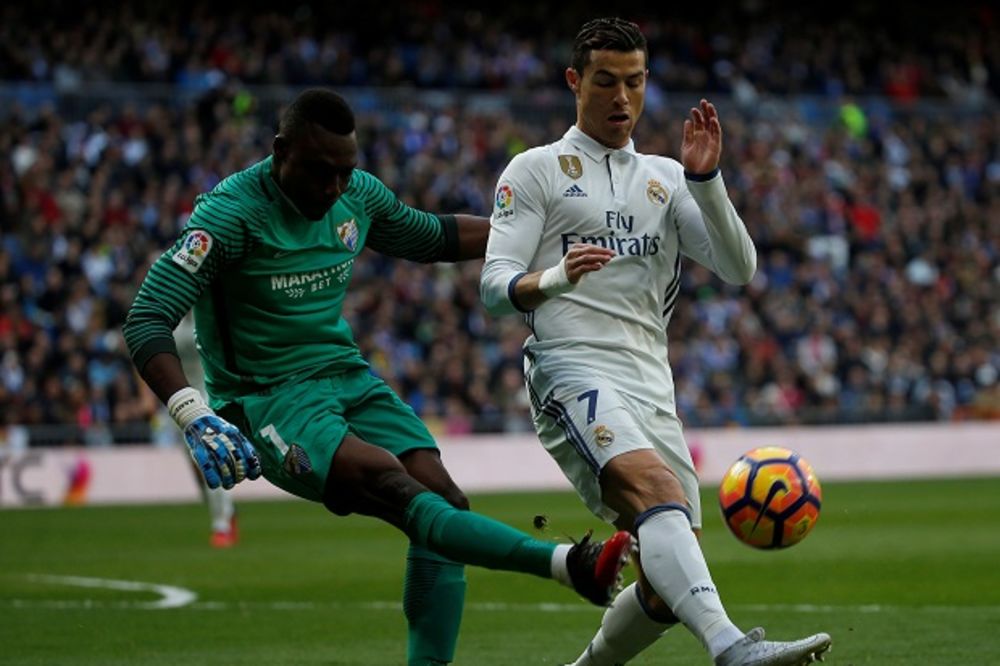 (VIDEO) ŠTA JE S KRISTIJANOM?! Navijači Real Madrida izviždali Ronalda na meču sa Malagom