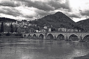 7 TAJNI O NASTANKU PESAMA: U lijepom starom gradu Višegradu