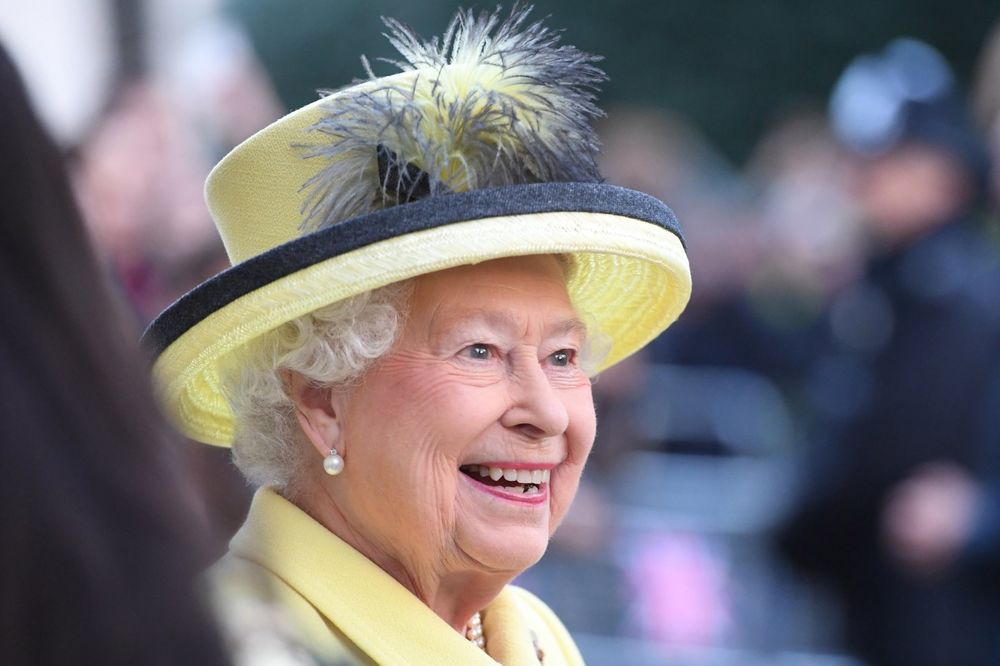 (VIDEO) MONARH S NAJDUŽOM VLADAVINOM NA SVETU: Elizabeta II slavi 65 godina na tronu!