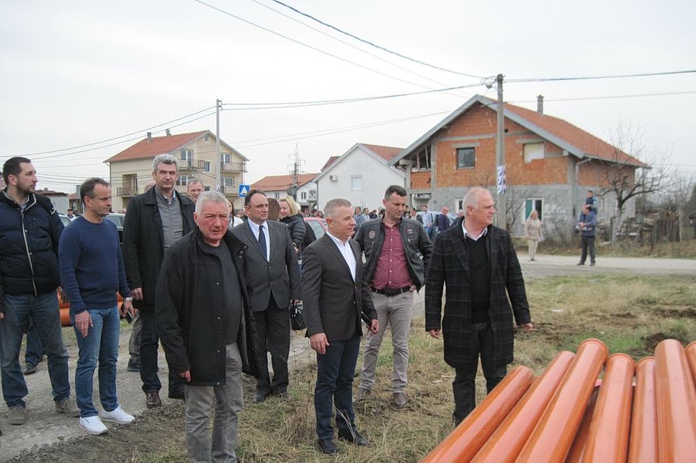 PRIKLJUČAK ZA 205 KUĆA: Naselje Sunčani breg dobija kanalizaciju