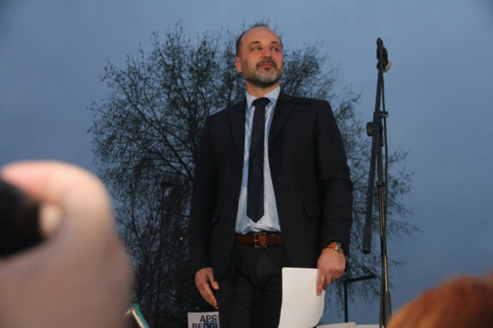 IZABRALI: Romska partija podržala Sašu Jankovića